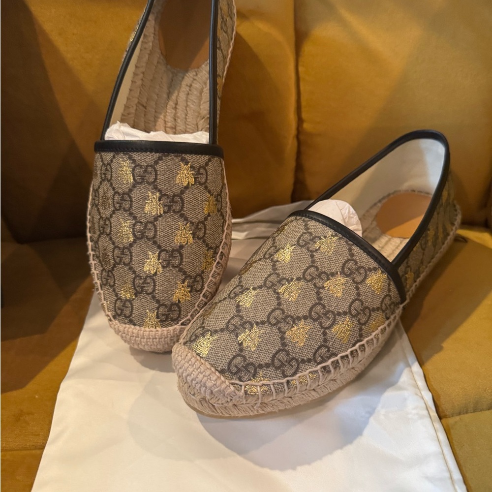 Gucci Tan and Black Espadrille Shoes